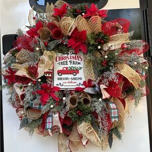 Festive Christmas Wreath with Red and Gold Accents